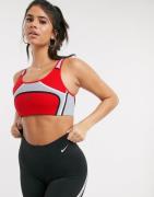 Nike Training - City Ready - rød ultrabreathe-BH