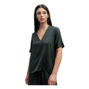 Yoli v-neck silkebluse dyb skov