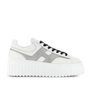 Sporty og alsidige H-Stripes Sneakers