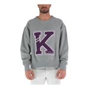 Retro-inspireret langærmet college sweatshirt