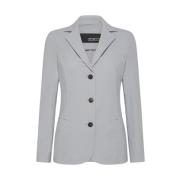 Slim Single-Breasted Blazer