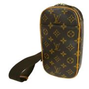 Pre-owned Canvas louis-vuitton-tasker