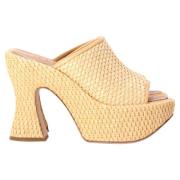 Pre-owned Rattan heels