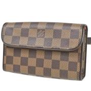 Pre-owned Canvas louis-vuitton-tasker