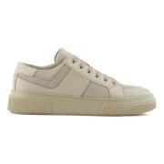 Beige Sneaker