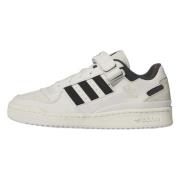 Forum Low Sneakers