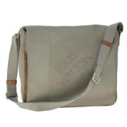 Pre-owned Canvas louis-vuitton-tasker