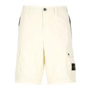 Ivory Bermuda Shorts med flere lommer