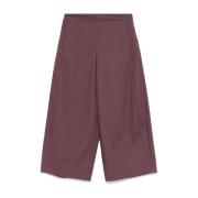 Luksuriøse Bordeaux Shorts Løfter Sommer Garderobe