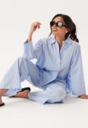 ONLY Onlaugusta Shirt  Cloud Dancer Stripes:blue Stri L