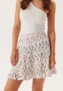 Pieces Pcnya Hw New Skirt Cloud Dancer Aop:romantic Flow S