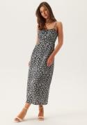 ONLY Onlnelly Life Alexa Midi Dress Night Sky Aop:little Flower XL
