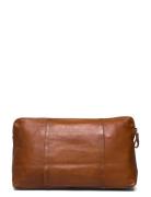 Basic Large Toiletry Bag Toilettaske Brown Still Nordic