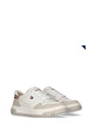 Low Cut Lace-Up Sneaker Low-top Sneakers Cream Tommy Hilfiger