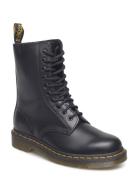 1490 Smooth Snørestøvler Black Dr. Martens