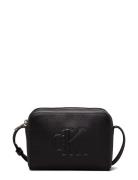 Sculpted Camera Bag Deboss Bags Crossbody Bags Black Calvin Klein