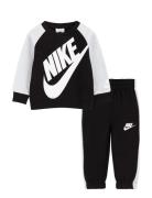 Nkn Over D Futura Crew Set Sport Sweatsuits Black Nike