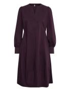 Cuantoinett Rib Dress Knælang Kjole Burgundy Culture