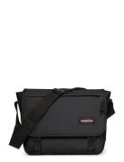 Delegate + Skuldertaske Taske Black Eastpak