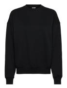 Studio Over D Crew Sport Women Sport Clothing Sport Sweatshirts & Hood...