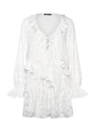 Mini Dress Kort Kjole White Gina Tricot