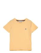 Shield Ss T-Shirt Tops T-Kortærmet Skjorte Yellow GANT