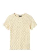 Nlfralma Ss Short Lace Top Tops T-Kortærmet Skjorte Yellow LMTD