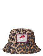 Leopa Canvas Bucket Hat Accessories Headwear Bucket Hats Multi/pattern...