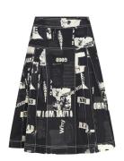 Newspp Skirts Knee-length & Midi Skirts Black Desigual