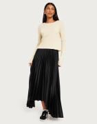 Selected Femme - Sort - Slftina Hw Long Plisse Skirt B