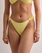 Nelly - Gul - Ruffle Bikini Panty