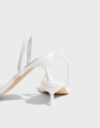 Nelly - Hvid - Simplicity Strap Heel