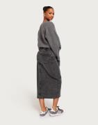 Pieces - Grå - Pcjessie Hw Denim Midi Skirt Noos E