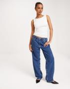 Nelly - Hvid - Everything Soft Top