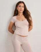 Nelly - Pink - Soft Cute Tee