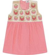 Hust and Claire Kjole - Kria - Strawberry Crochet - Blushing